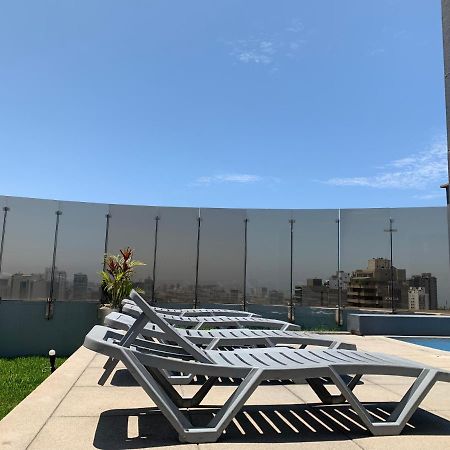 Acogedor Dpto En San Isidro Excelente Vista, Piscina Y Wifi Appartement Lima Buitenkant foto