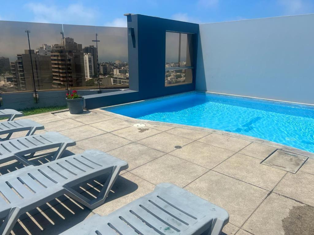 Acogedor Dpto En San Isidro Excelente Vista, Piscina Y Wifi Appartement Lima Buitenkant foto